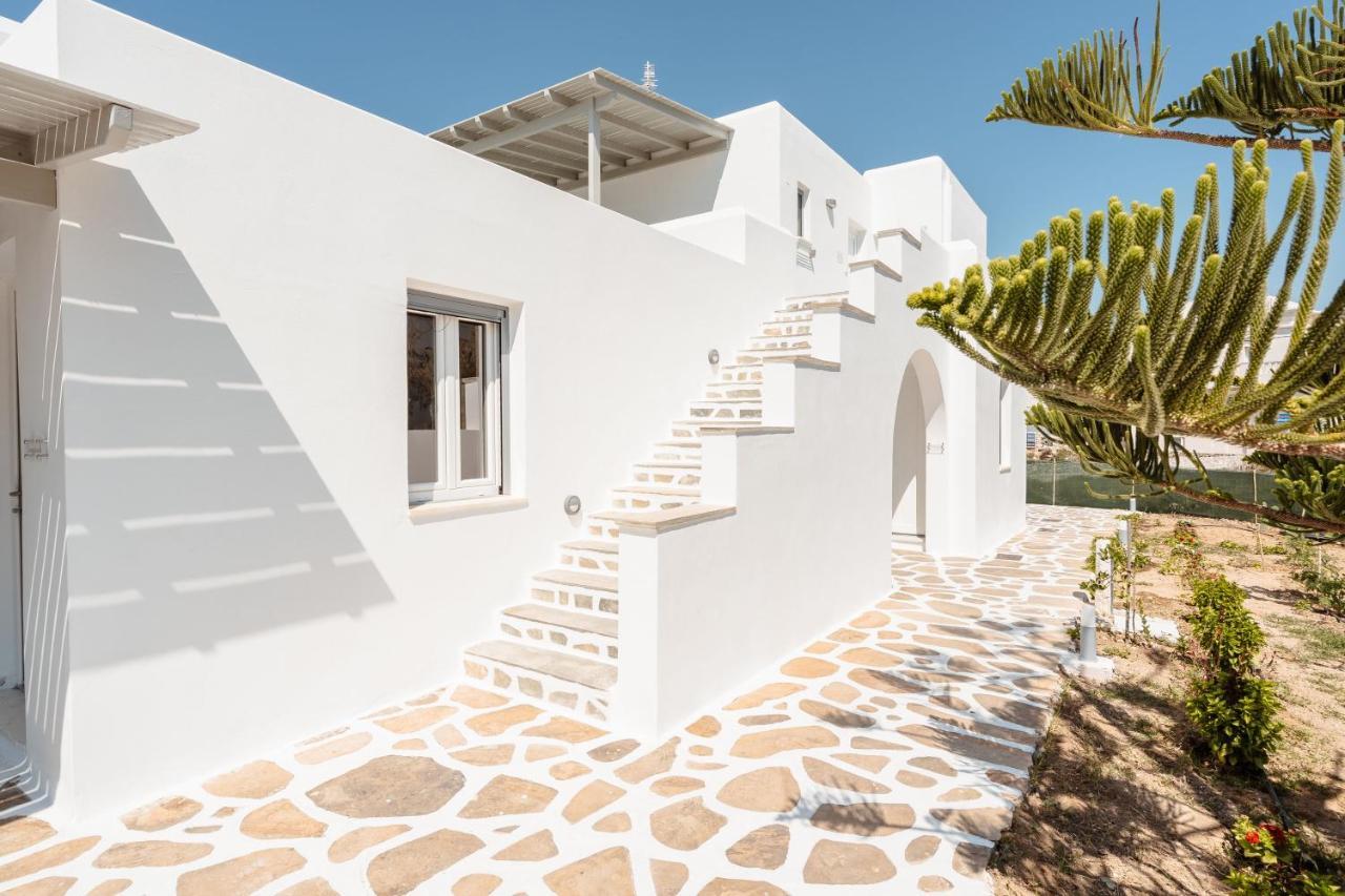 Celestial Seaview Apartments- Apollon Naxos City Екстериор снимка