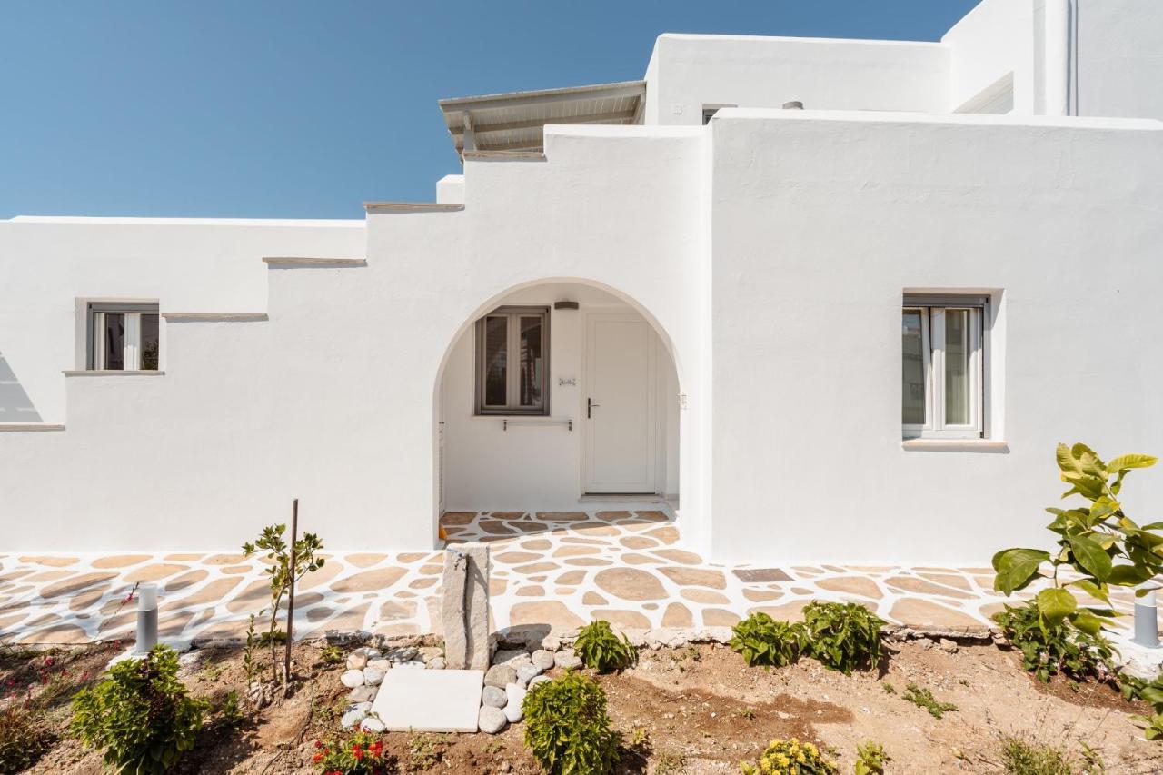 Celestial Seaview Apartments- Apollon Naxos City Екстериор снимка